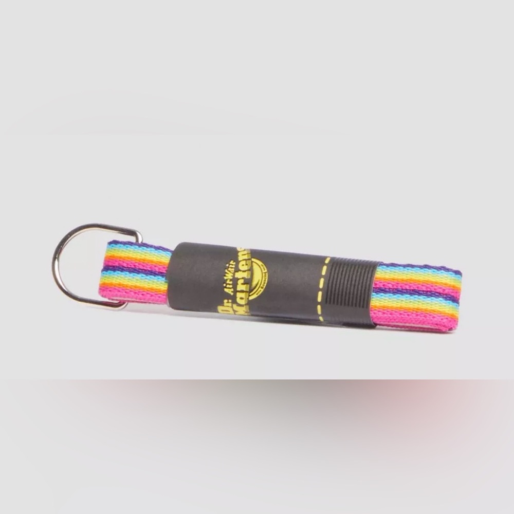 NWT Dr. Martens 65 cm Rianbow Laces